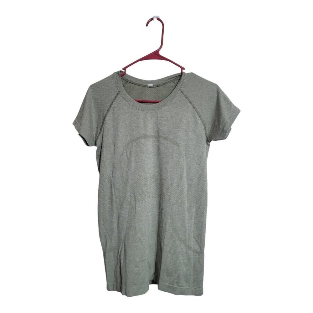 lululemon athletica Sage Green Short Sleeve Tee